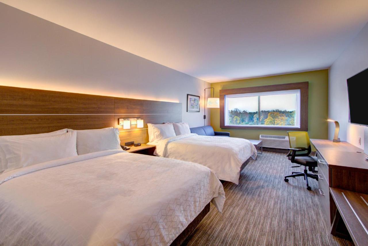 Express & Southwest By Ihg Sterling